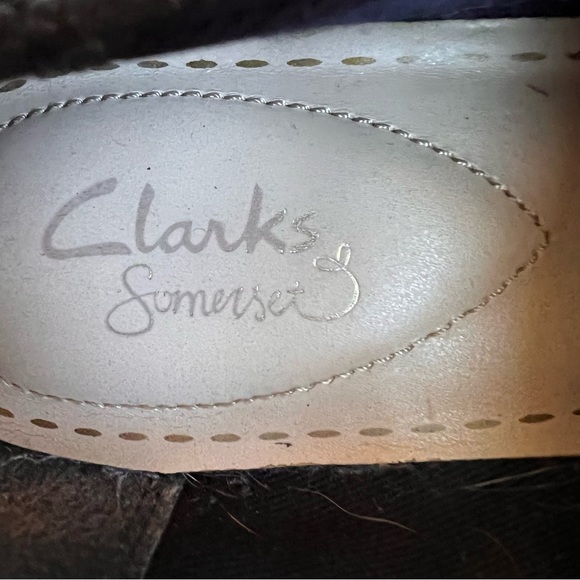 Clarks Blue Suede Shoes - Picture 5 of 7